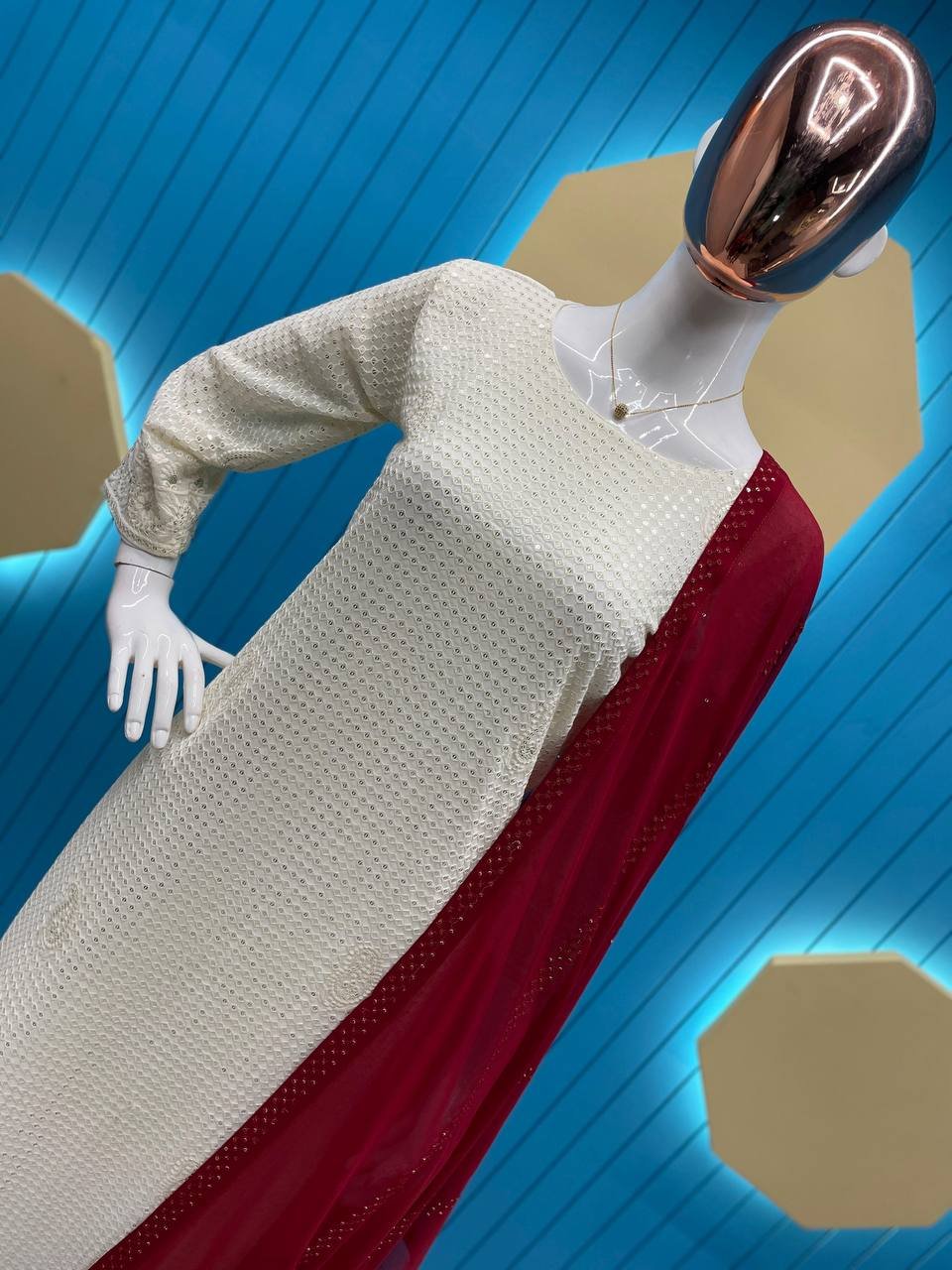 Women's Wear Embroidery Maroon Kurta Set - Image 4