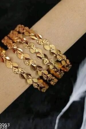 Gold Leaf Pattern Bangle Set