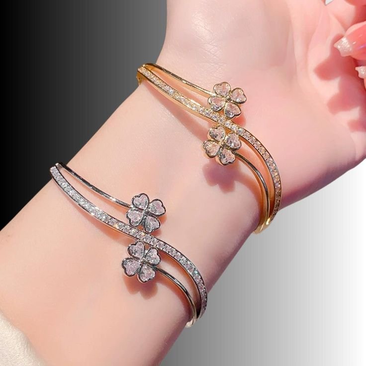 Gold and Diamond Clover Bangle Set