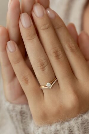 14K Gold Diamond V-Shaped Ring