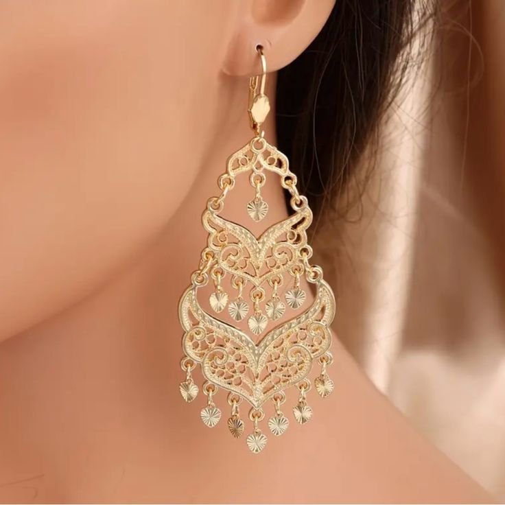 Elegant Gold Filigree Chandelier Earrings