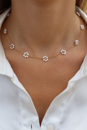 Gold Daisy Pearl Choker