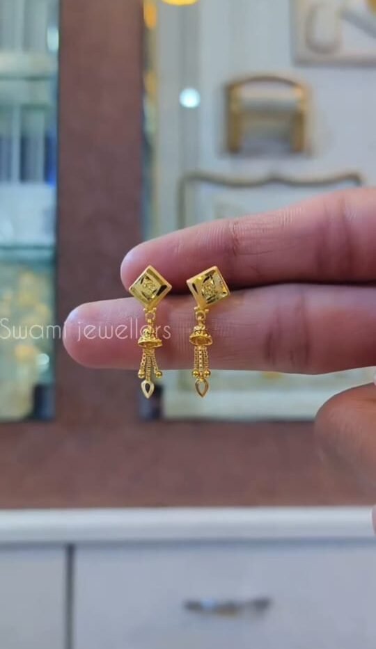 Elegant Gold Dangle Earrings