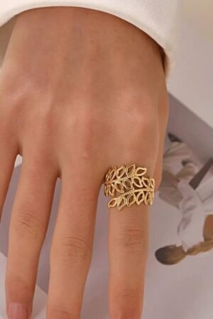 Gold Leaf Cluster Ring