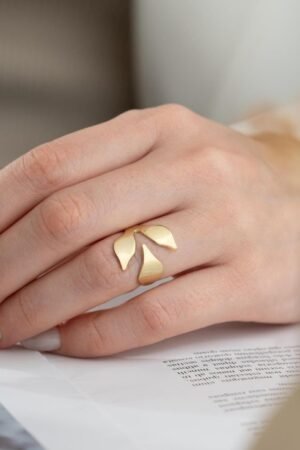 Elegant Gold Leaf Adjustable Ring